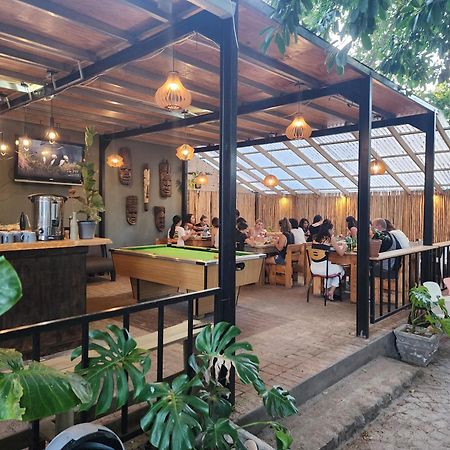 Uthando Backpackers Lodge Oudtshoorn Exterior foto