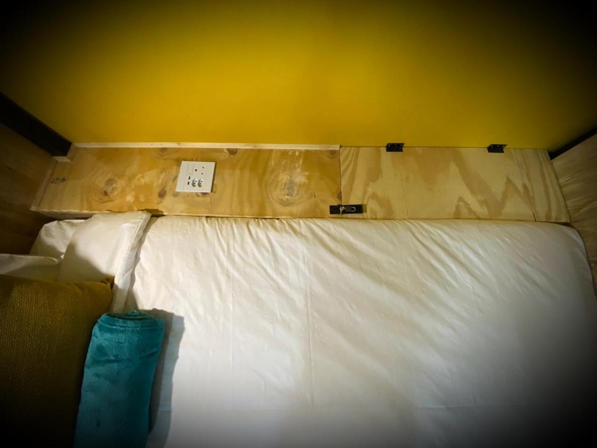 Uthando Backpackers Lodge Oudtshoorn Exterior foto